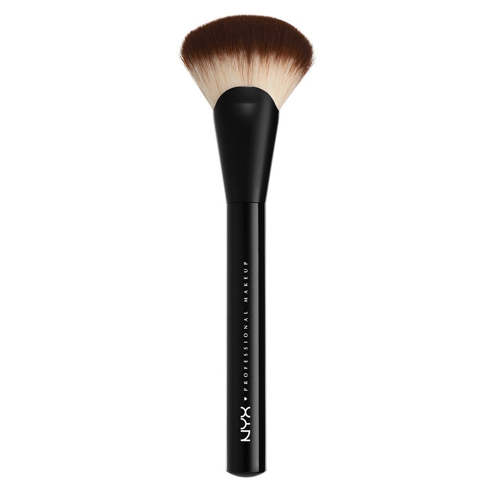 NYX PROF. MAKEUP Pro Fan Brush NYX PROF. MAKEUP Pro Fan Brush