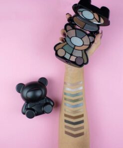 Makeup Revolution Toy Factory Teddy Bear Palette - Jett