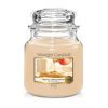 Yankee Candle Classic Medium Jar Freshley Tapped Maple 411g