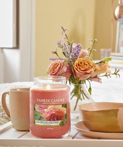 Yankee Candle Classic Large Jar Sun-Drenched Apricot Rose 623g