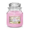 Yankee Candle Classic Medium Jar Snowflake Kisses 411g